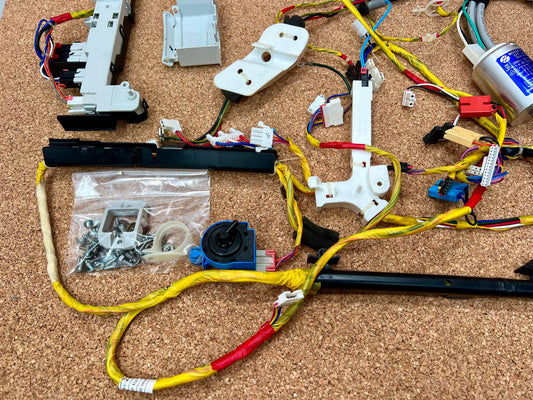 SAMSUNG WF42H5200AP/A2 MAIN WIRING HARNESS AND SOME MORE THINGS