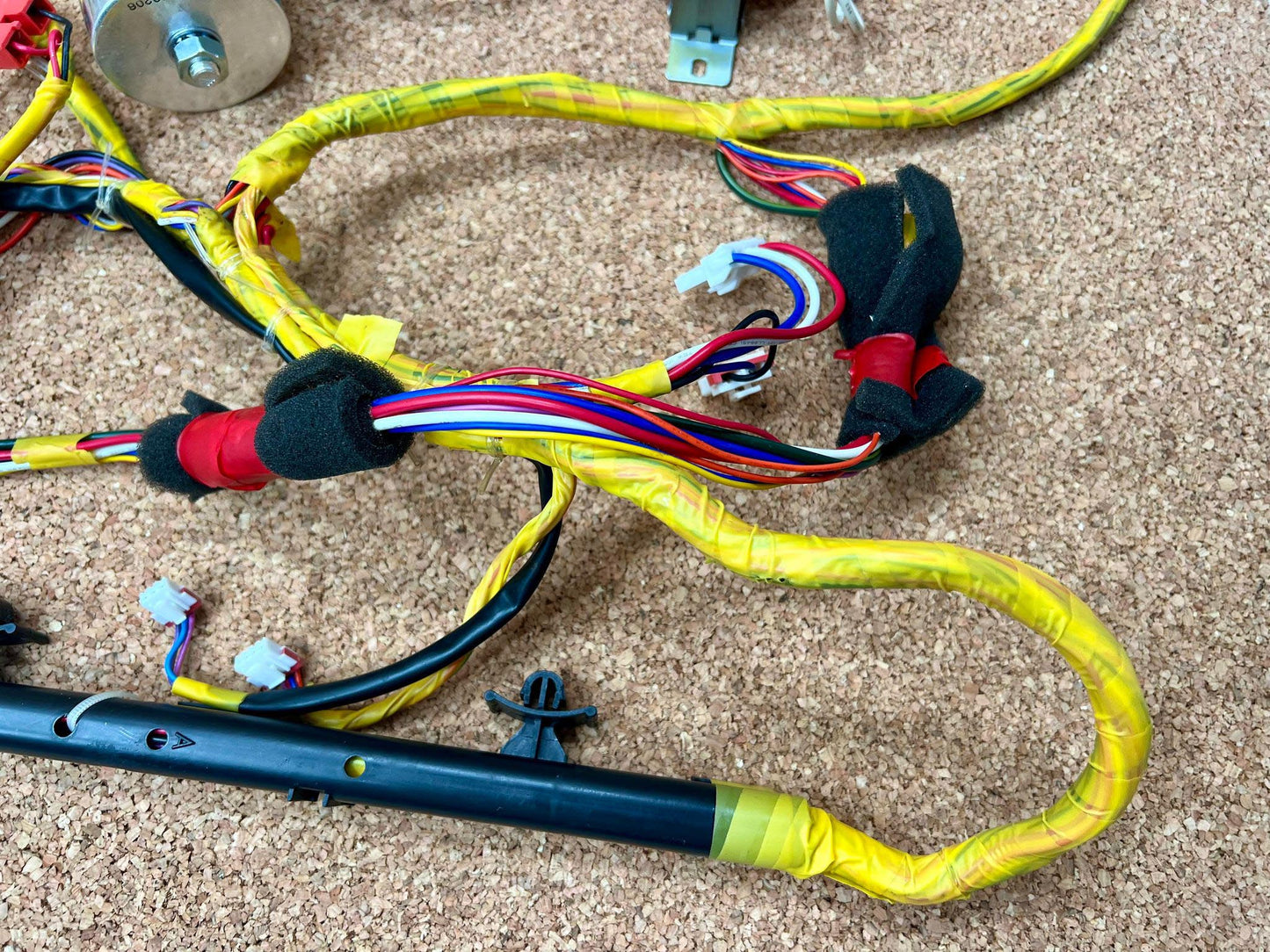 SAMSUNG WF42H5200AP/A2 MAIN WIRING HARNESS AND SOME MORE THINGS